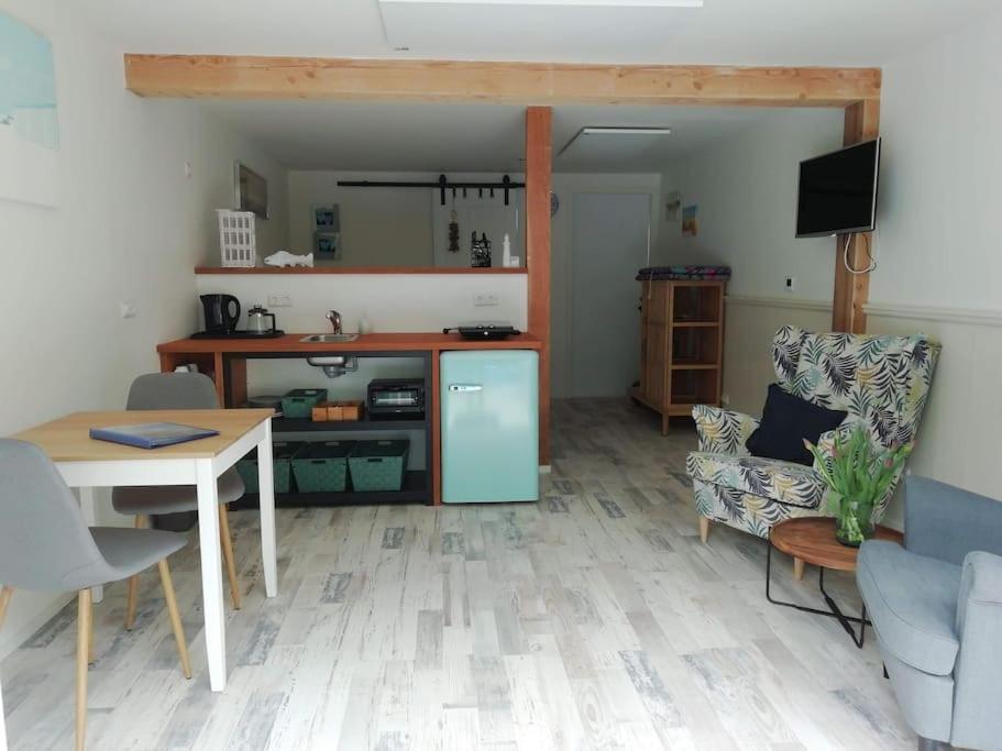 Strandhuisje Daan Dicht Bij Zee En Strand Callantsoog Esterno foto
